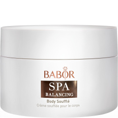 Sahnige, zartschmelzende Körpercreme mit einer verwöhnenden Duftkomposition aus Bergamotte, Zedernholz und Vanille. Body Soufflé